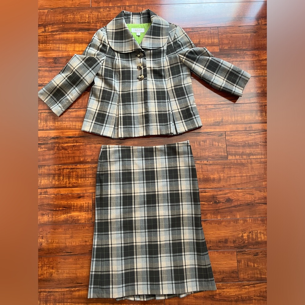 Plaid shirt and blazer suits size 6
